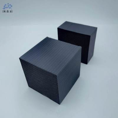 Goede prijs. 700 mg/g Honingraat van actieve koolstof op basis van steenkool in industriële processen online